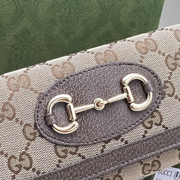 グッチ財布コピー内部構造